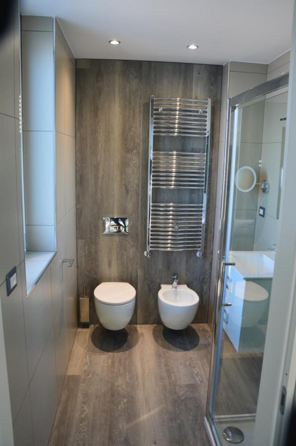 페스카라 Luxury Bellevue Centro Citta 아파트 외부 사진